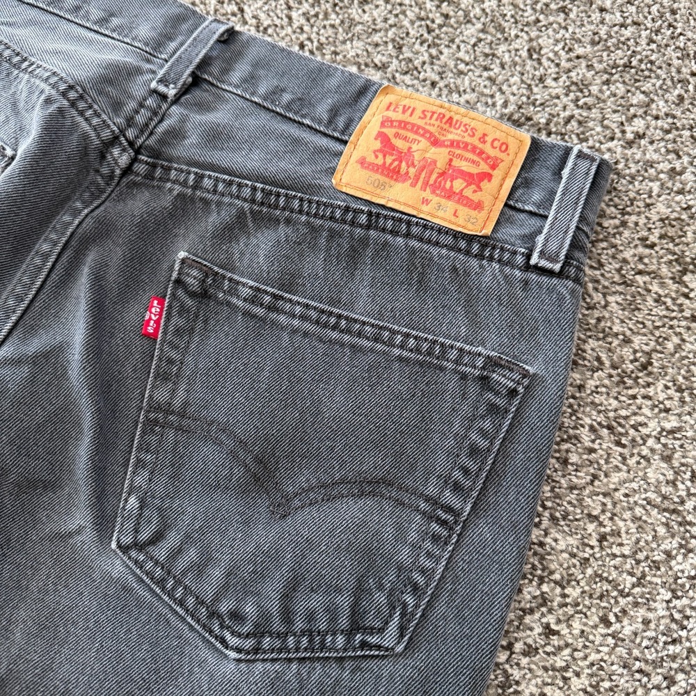 Levi's 505 Jeans Men's 33x30 Faded Black Straight Leg Denim American Classic